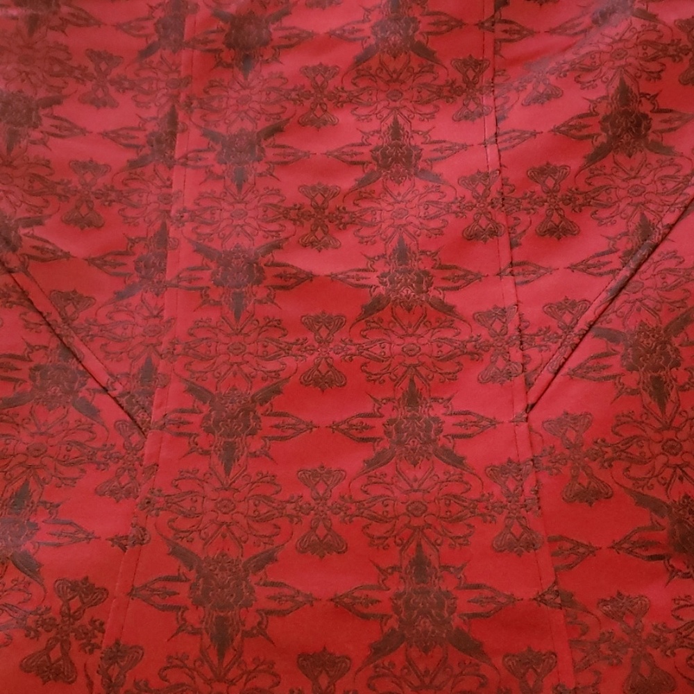 Lip Service Vamp Brocade Skirt With Kick Pleat - Picture 7 of 8